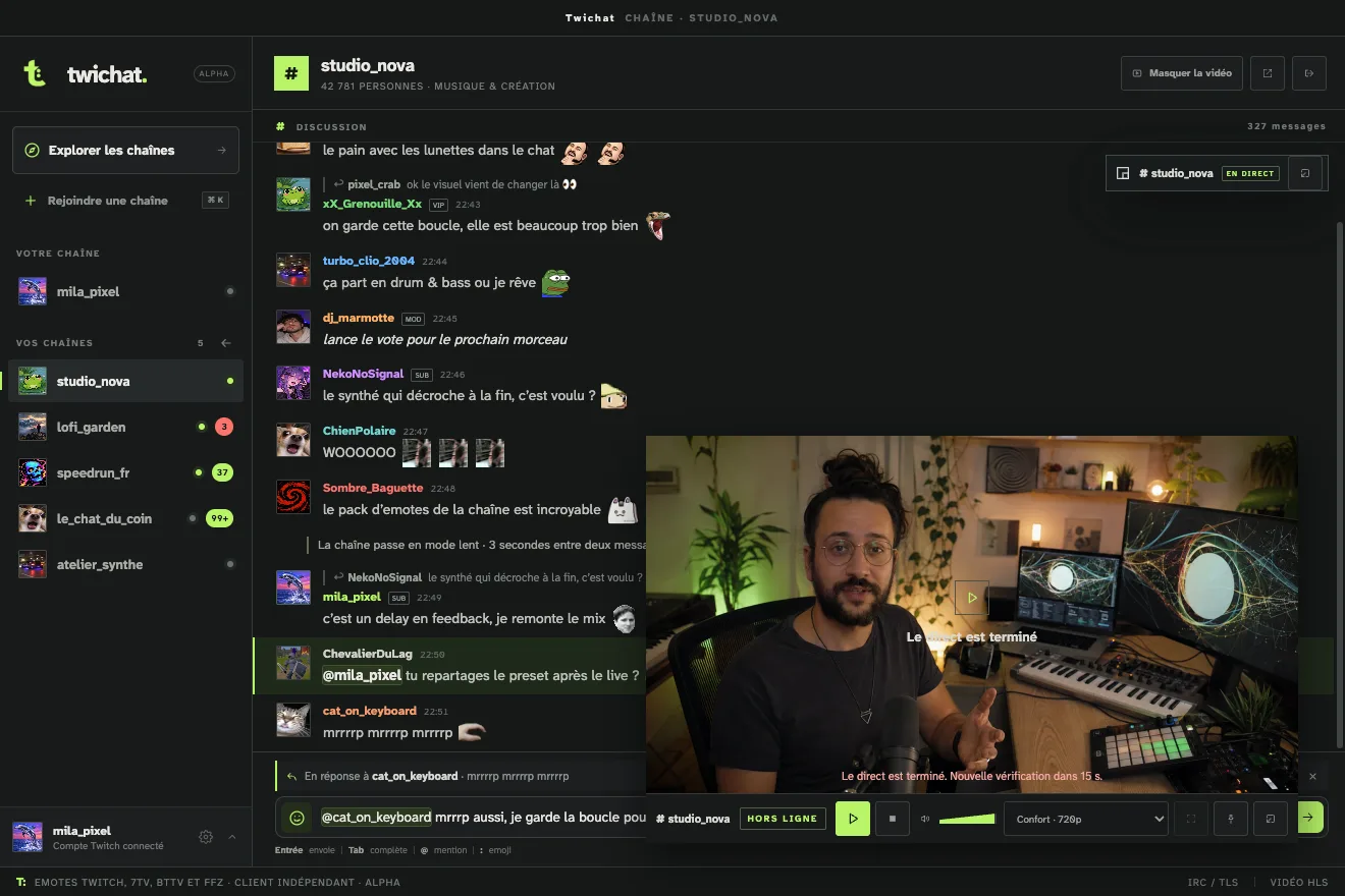 twichat avec la vidéo sortie dans sa propre fenêtre, posée par-dessus le chat, au moment où le direct vient de se terminer.